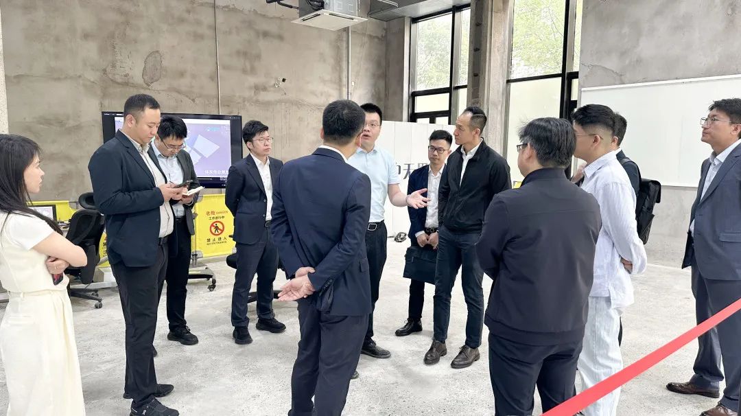 中國建筑國際集團(tuán)高層到訪蔚建科技，共商智能建造新藍(lán)圖